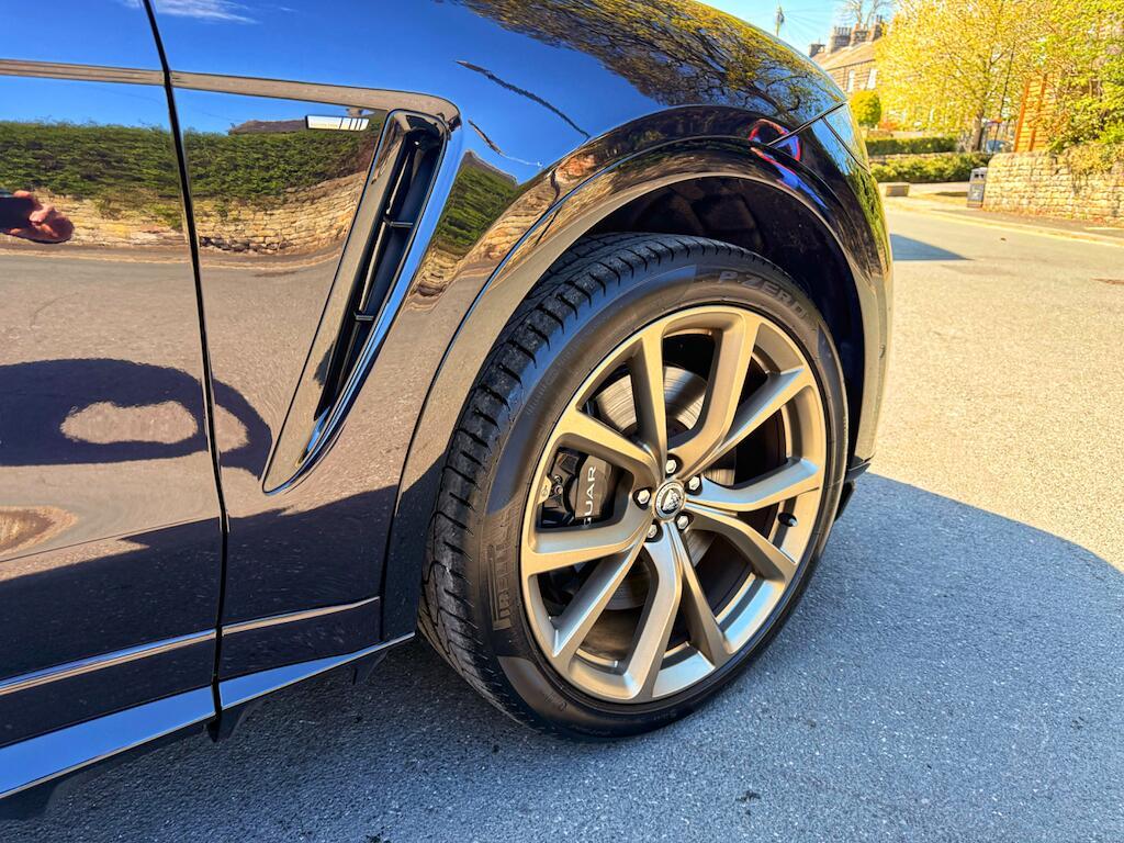 Jaguar F-Pace - Image 14