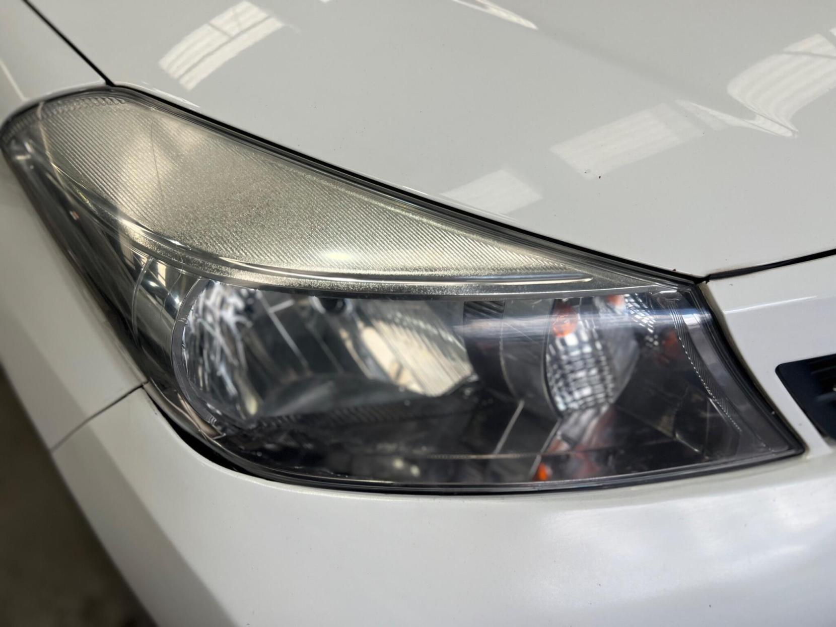 Toyota Yaris - Image 11