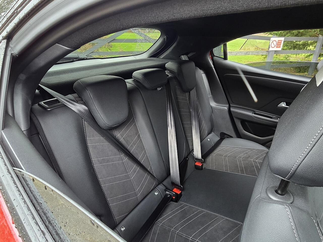 Vauxhall Mokka - Image 14