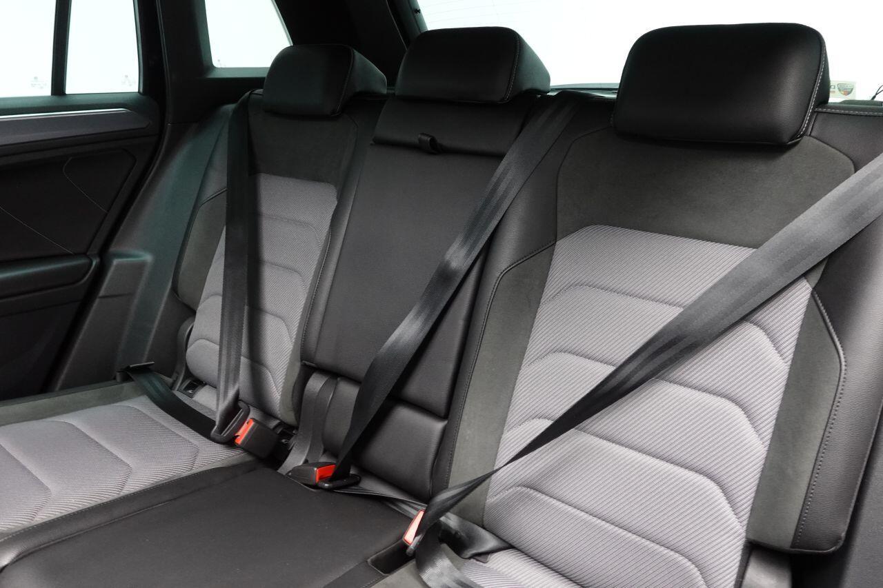 Volkswagen Tiguan - Image 19
