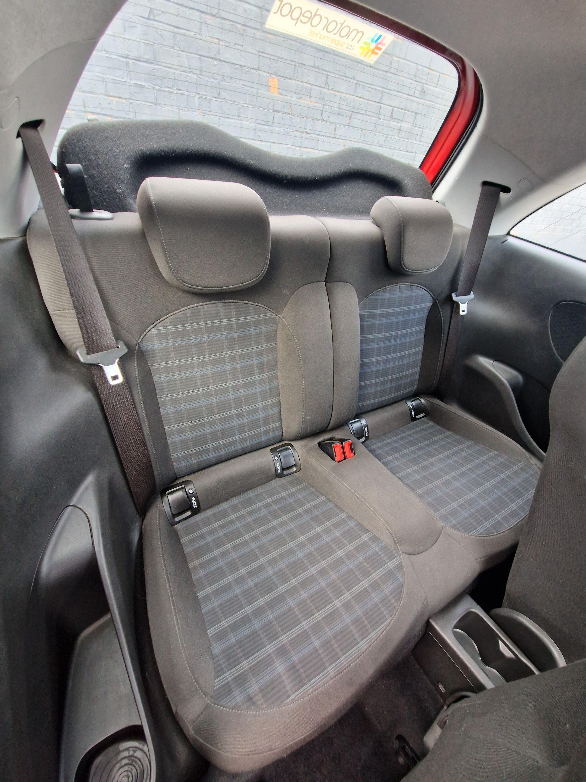 Vauxhall ADAM - Image 33