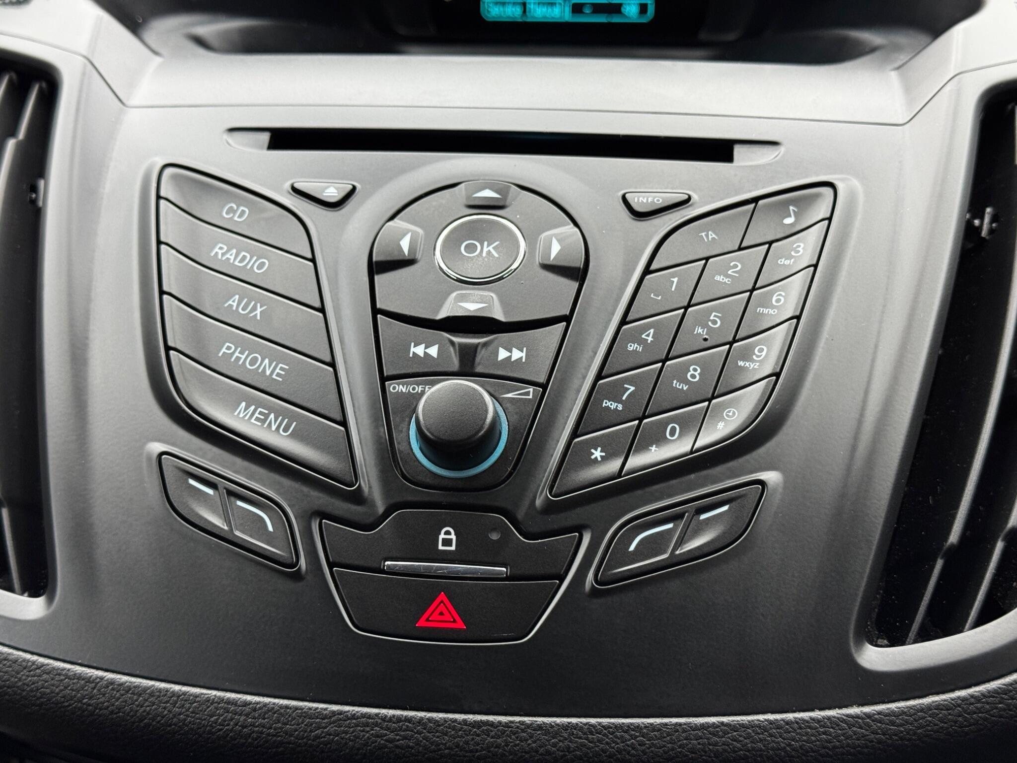 Ford Kuga - Image 26