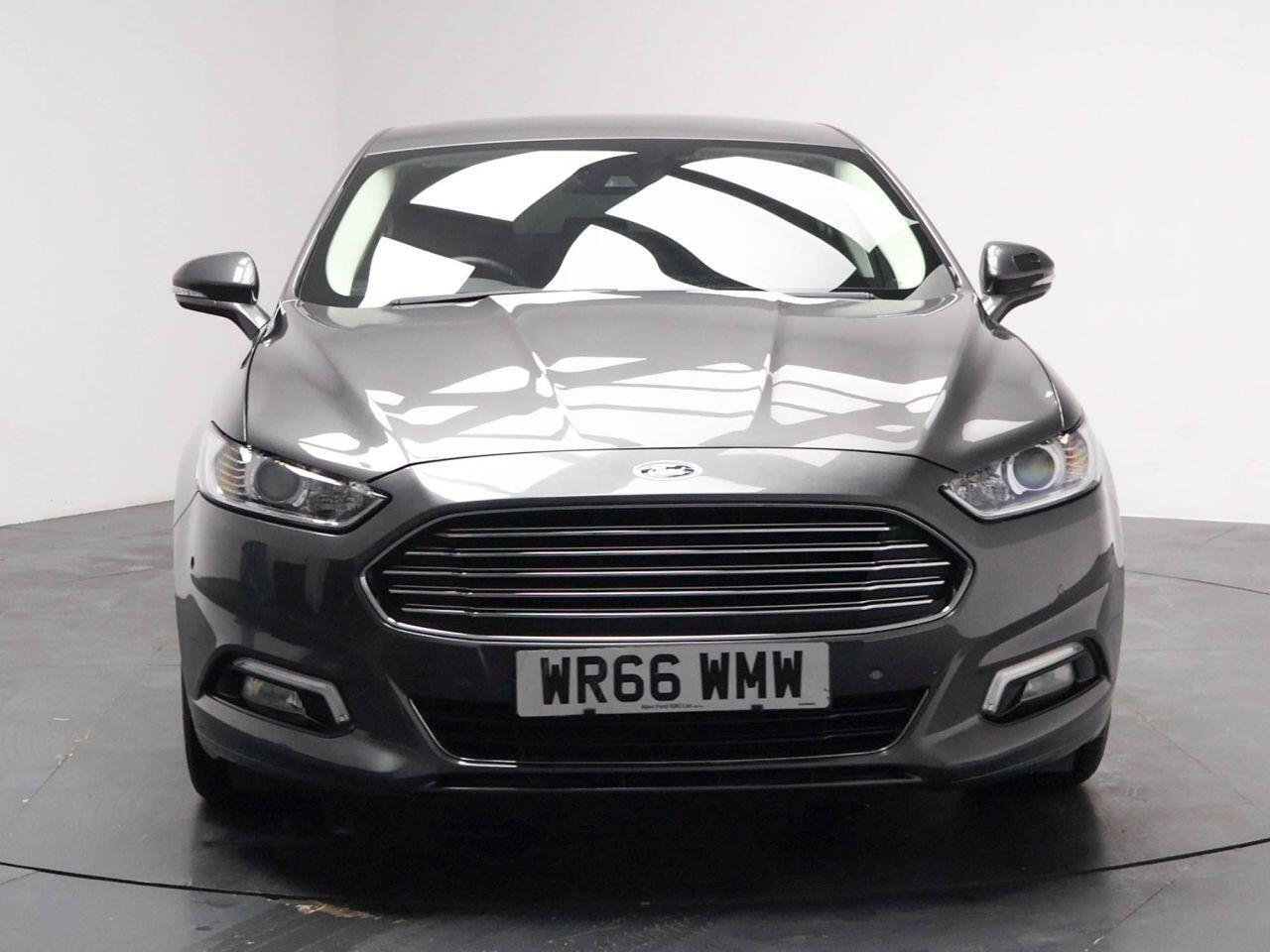 Ford Mondeo - Image 31