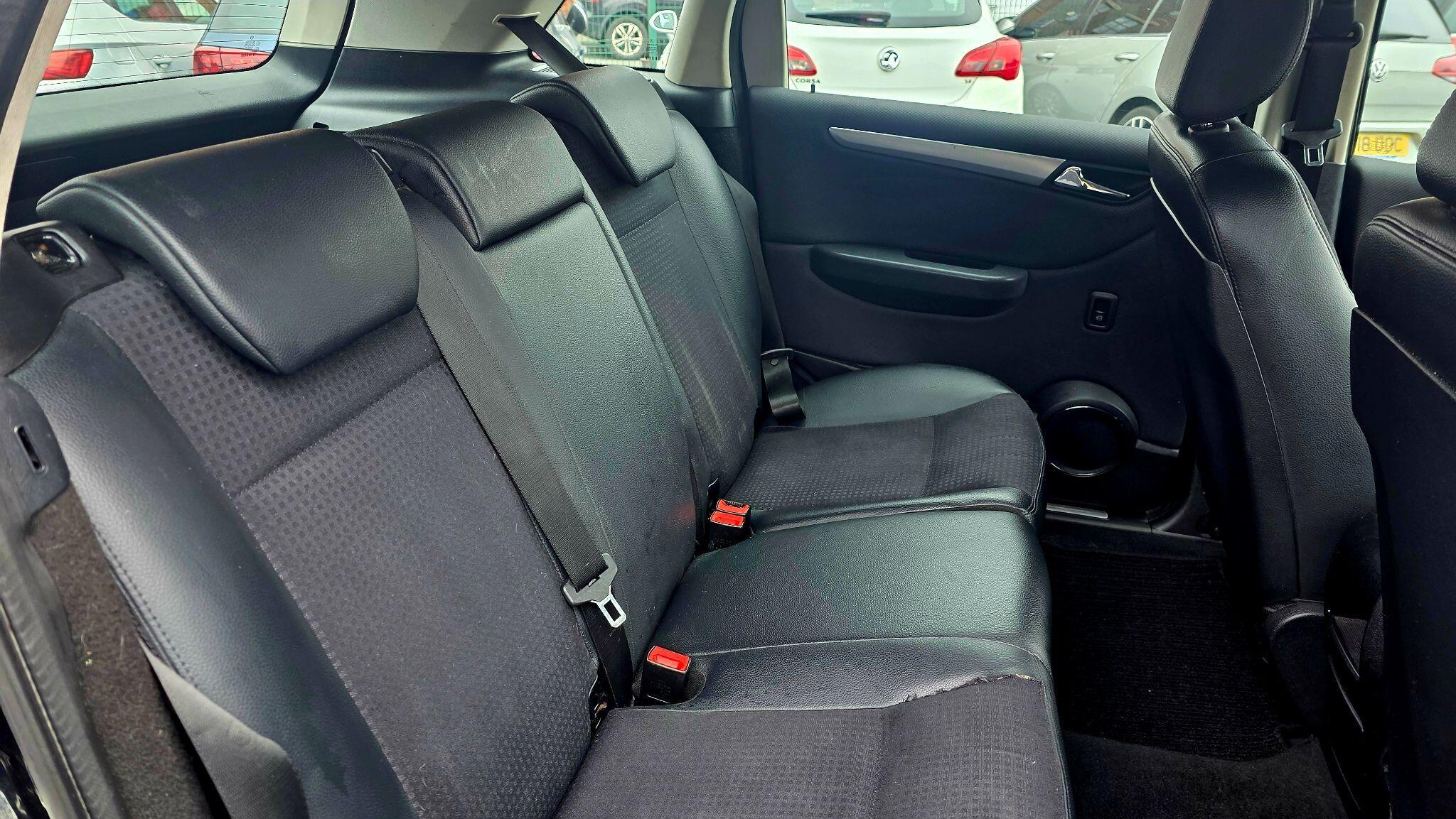 Mercedes B Class - Image 18