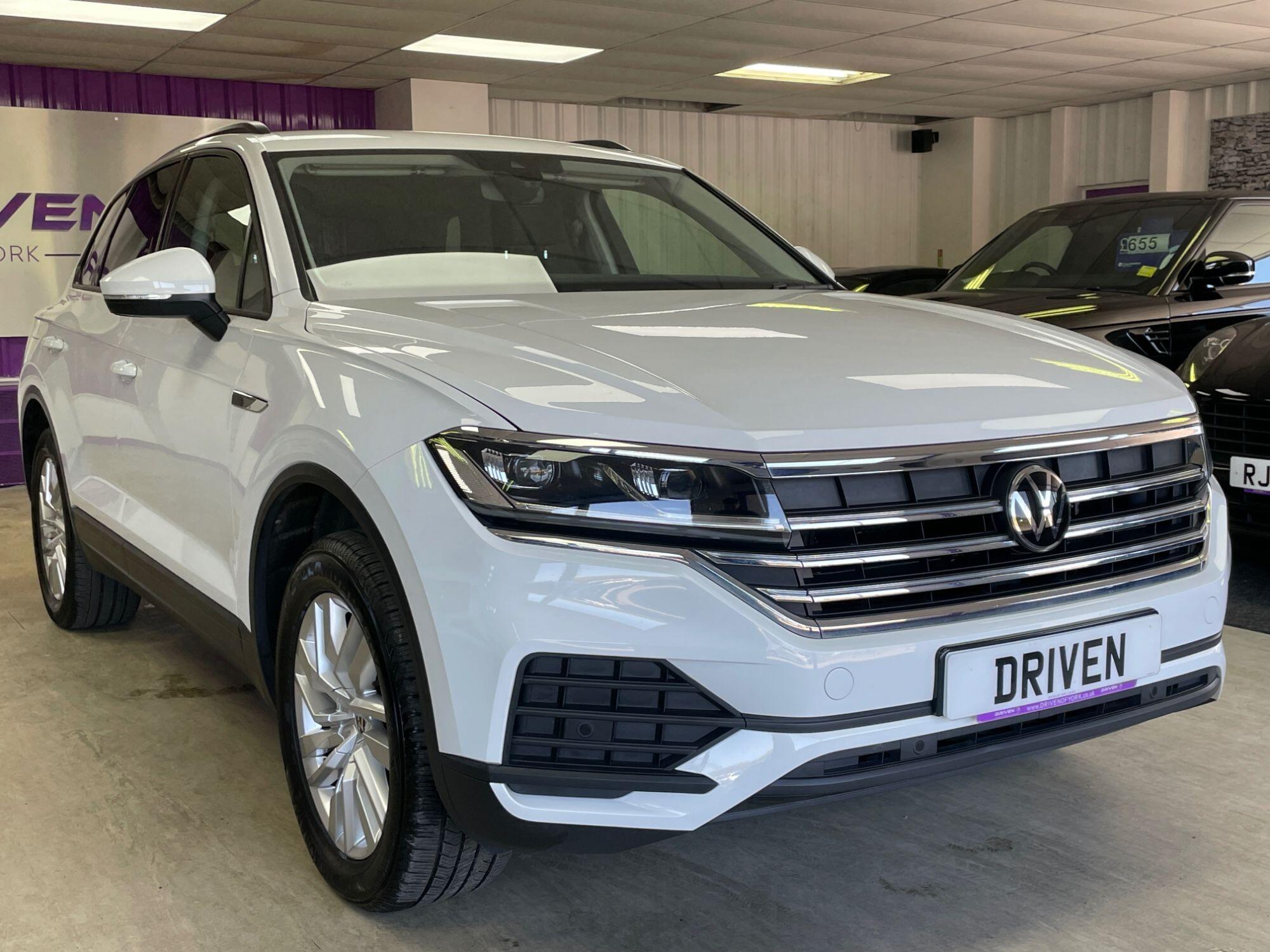 Volkswagen Touareg - Image 6
