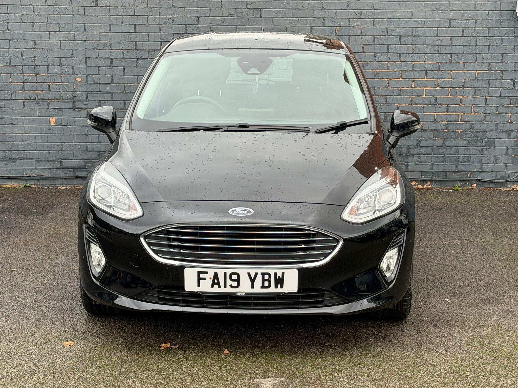 Ford Fiesta - Image 4