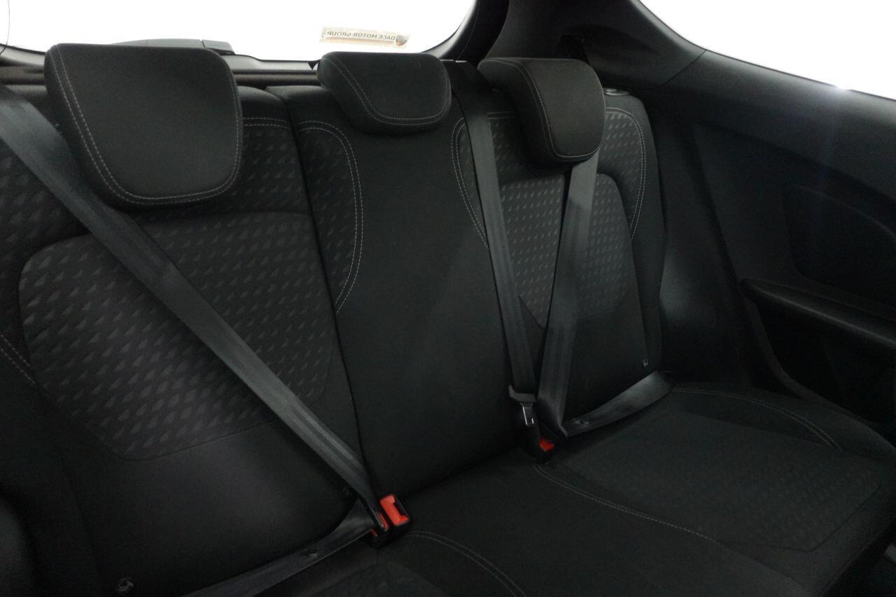 Ford Fiesta - Image 18