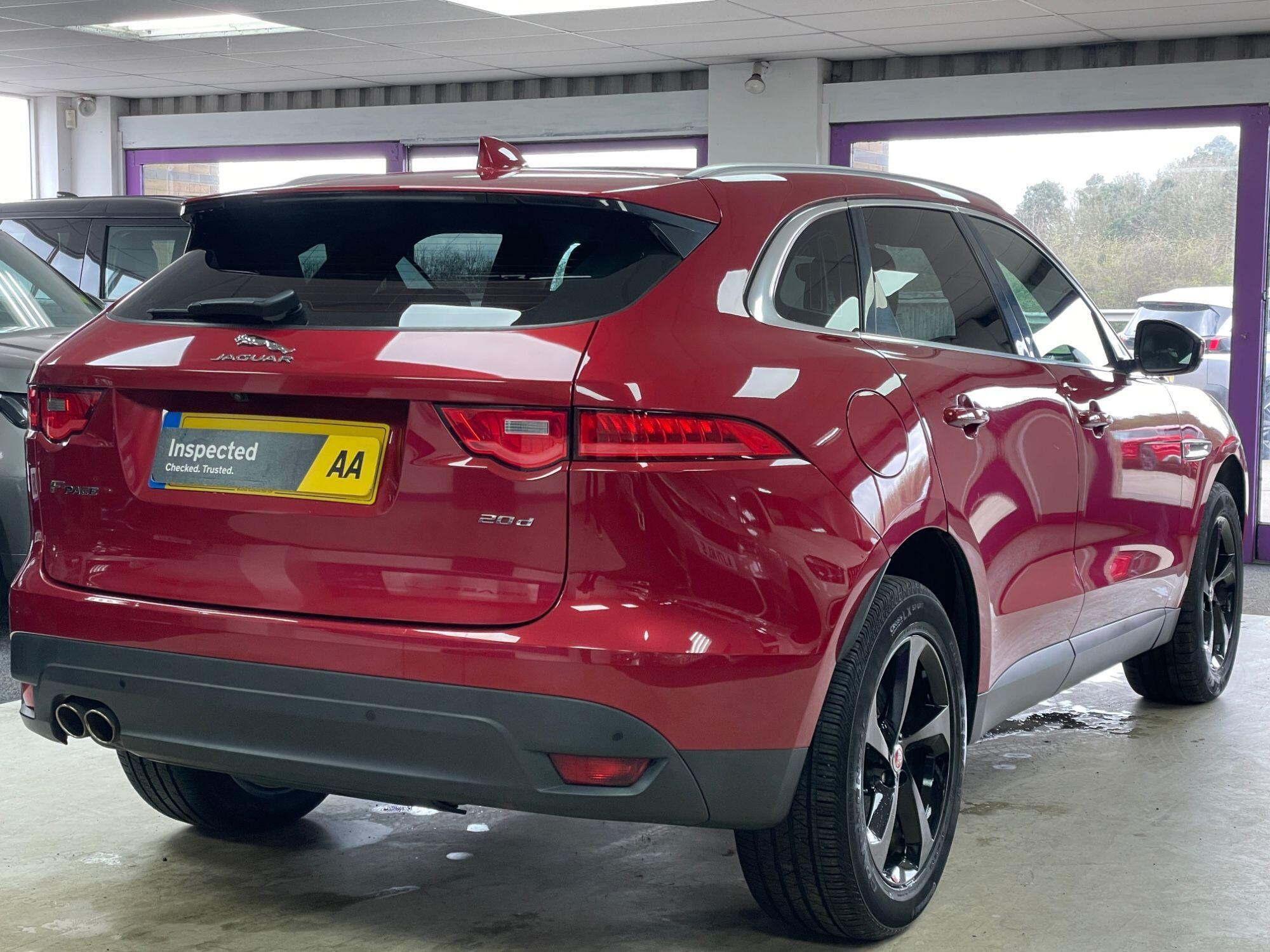 Jaguar F-Pace - Image 11