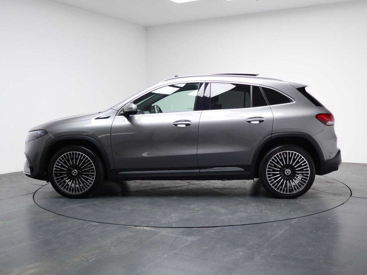 Mercedes Eqa - Image 8