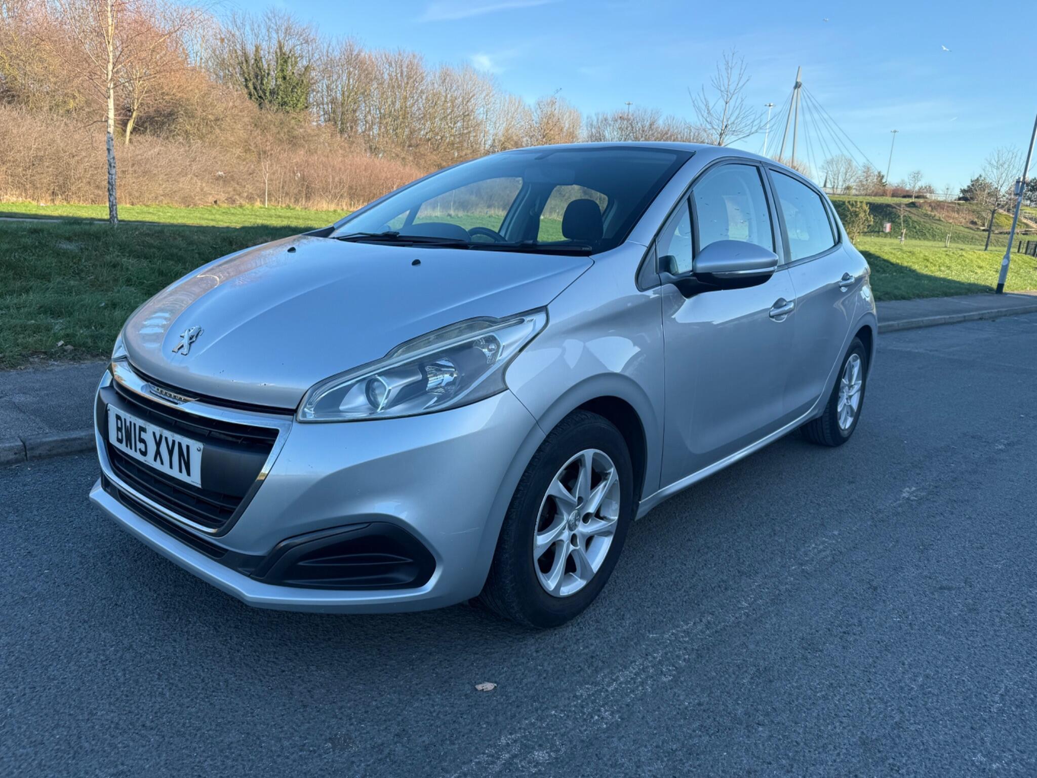 Peugeot 208 - Image 7