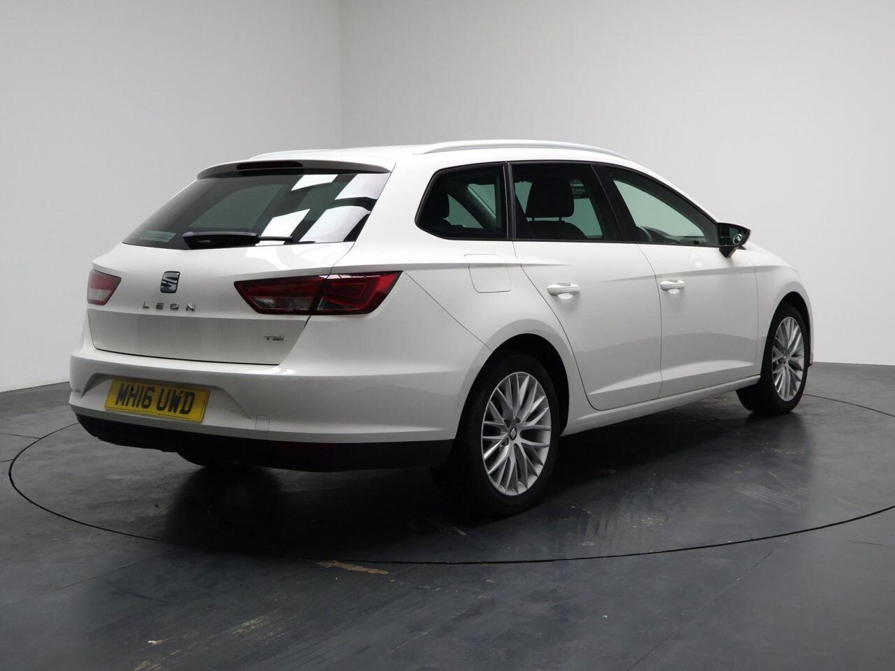 SEAT Leon - Image 19