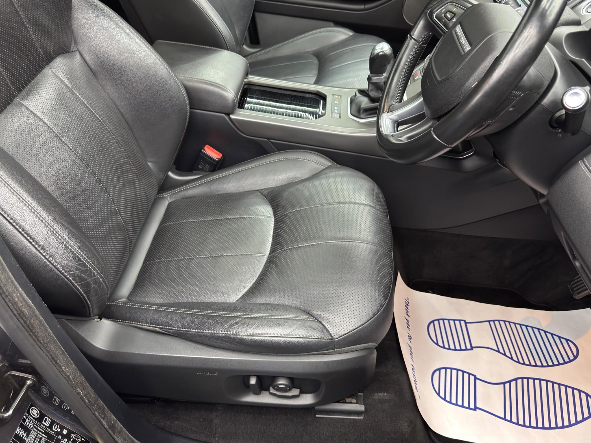 Land Rover Range Rover Evoque - Image 13