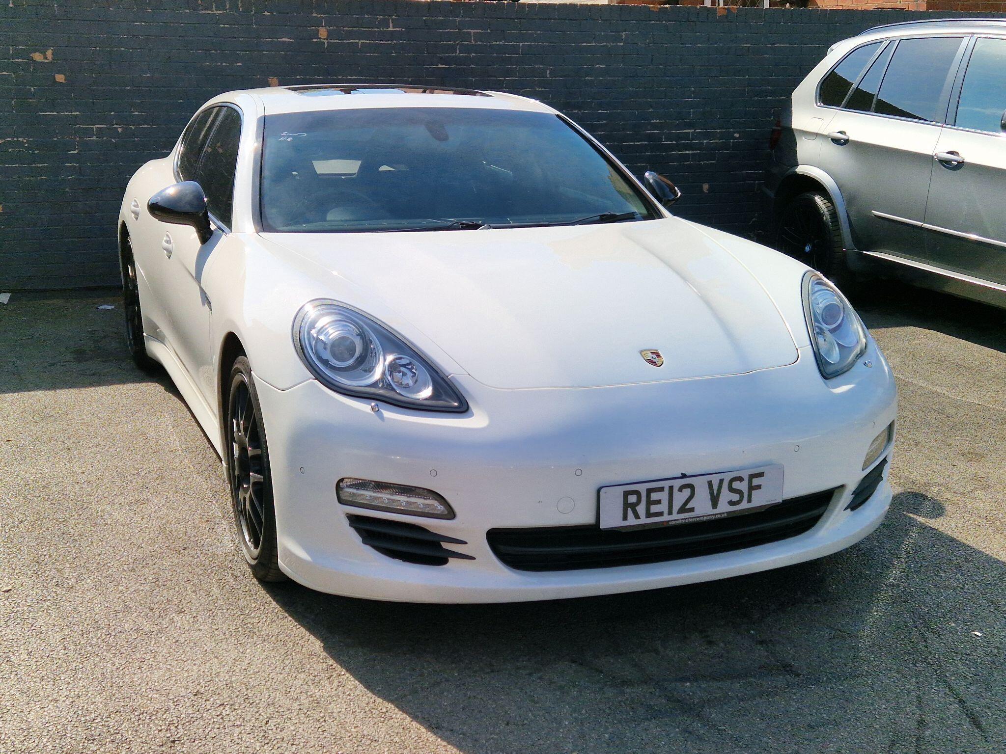 Porsche Panamera - Image 3