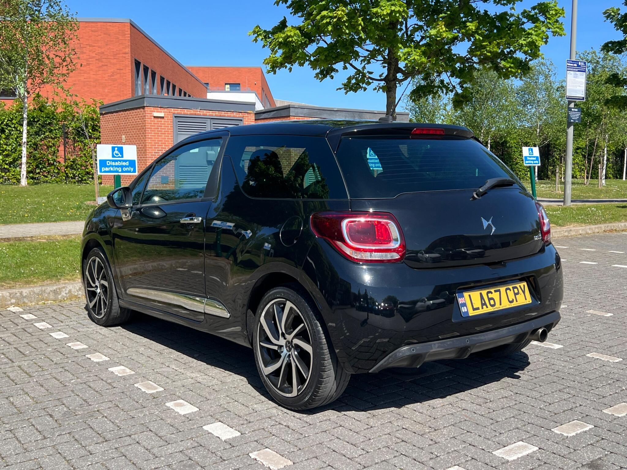 DS AUTOMOBILES DS 3 - Image 4
