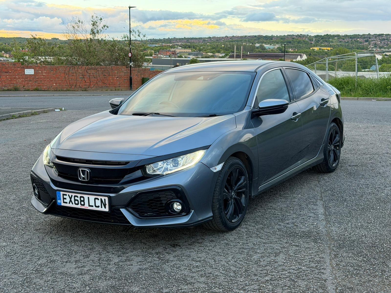 Honda Civic - Image 10