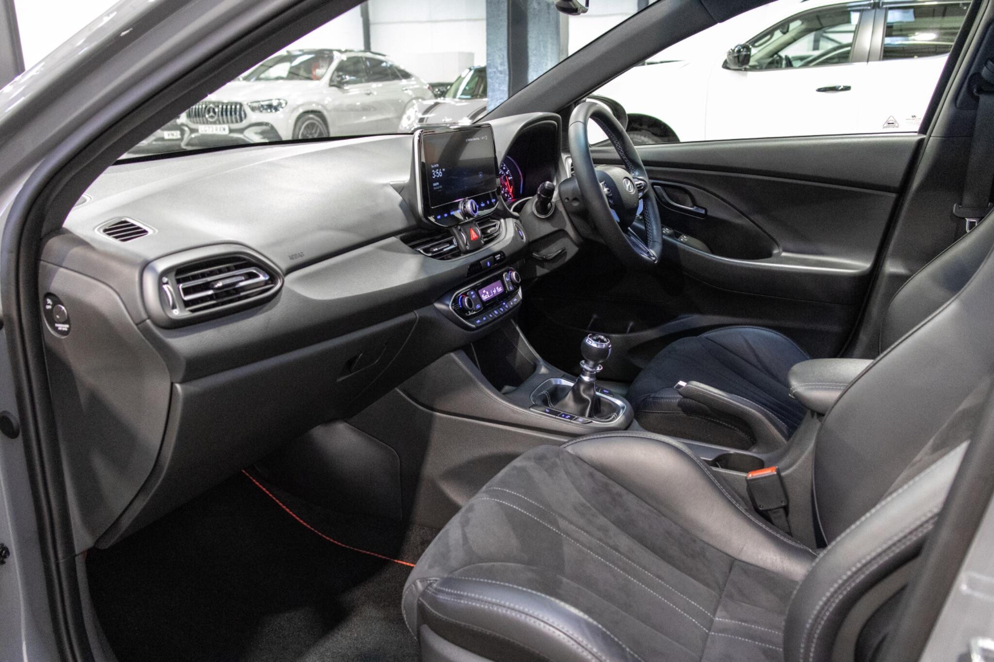 Hyundai i30 - Image 12