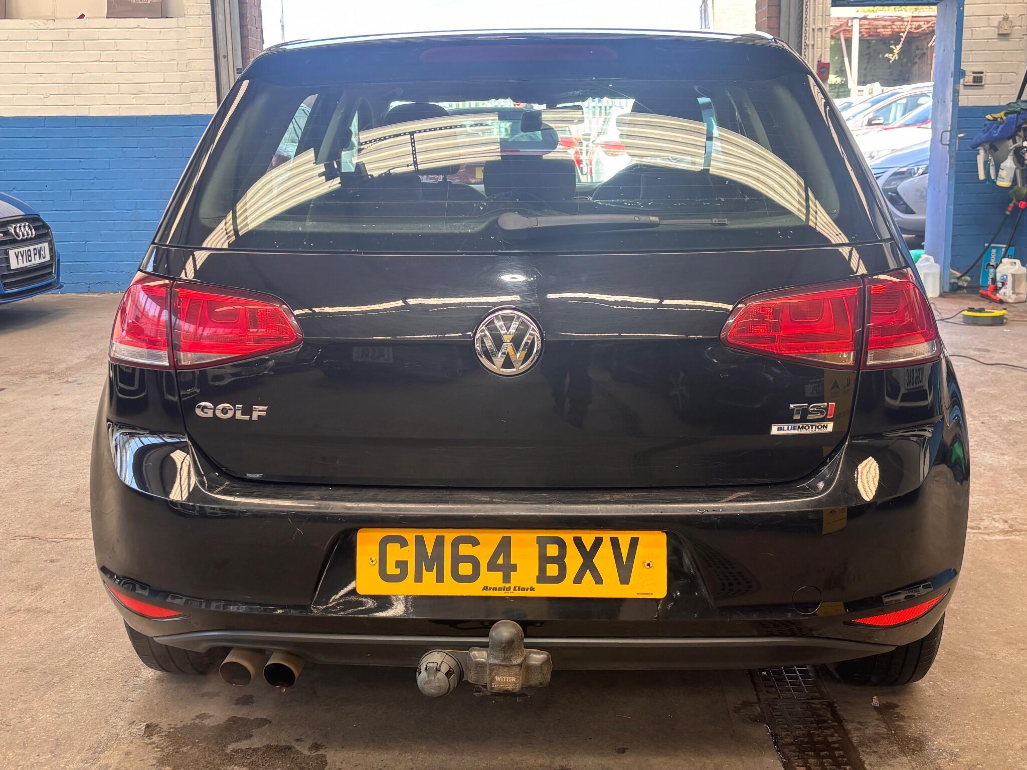 Volkswagen Golf - Image 15