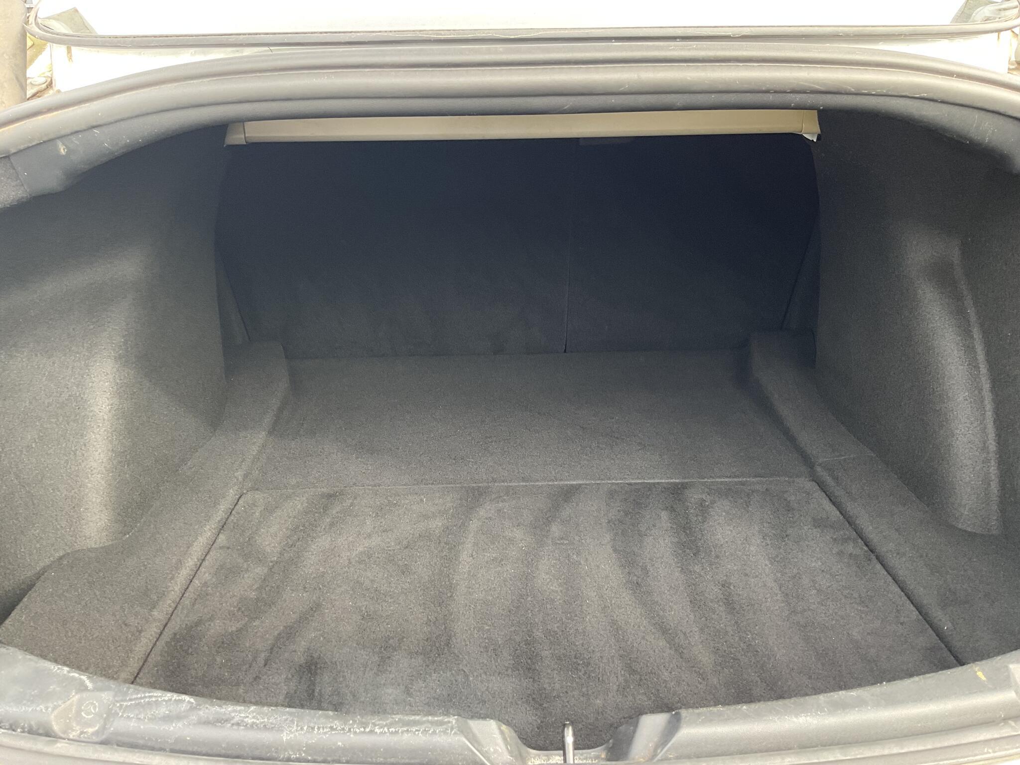 Tesla Model 3 - Image 17