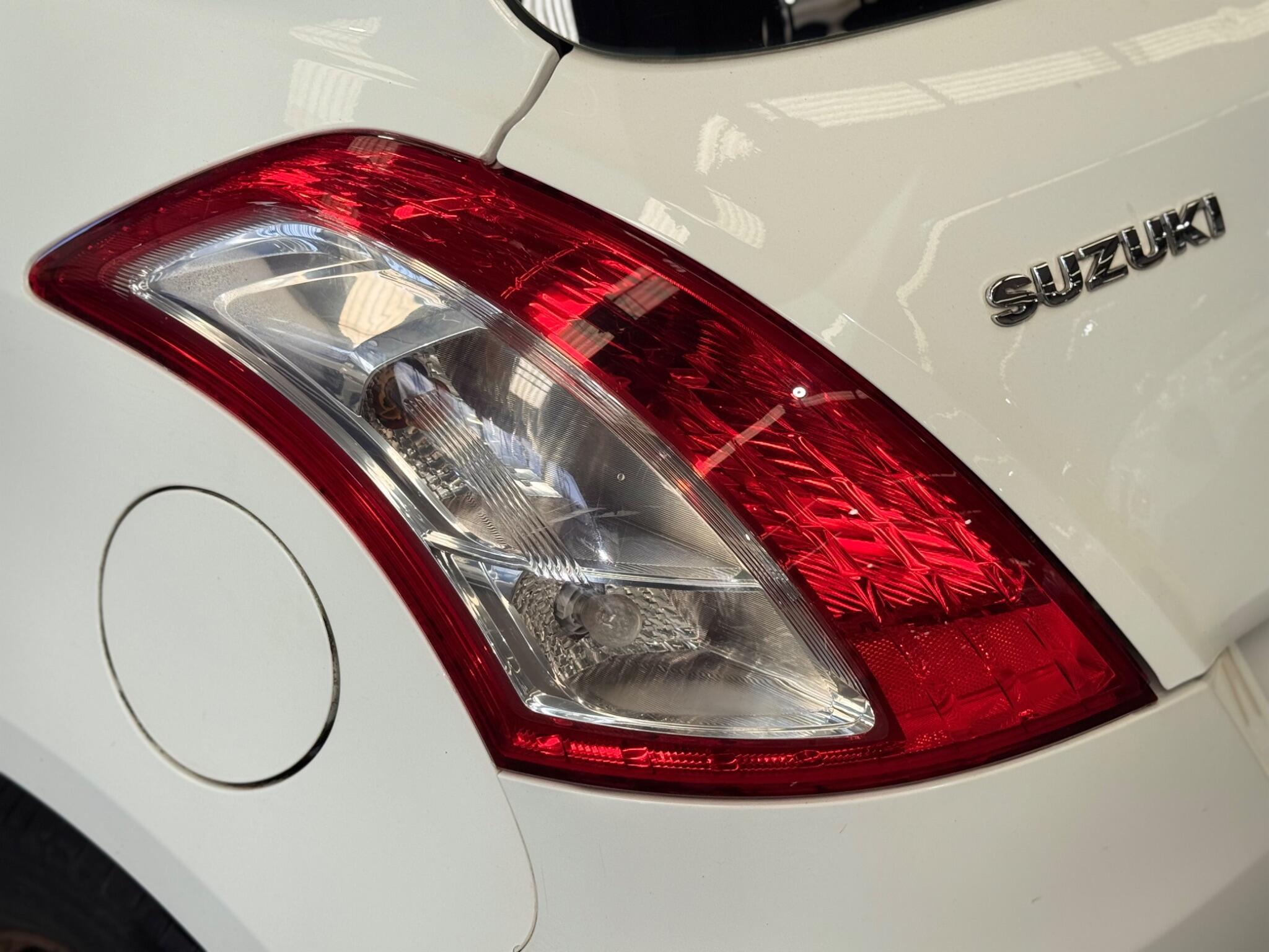 Suzuki Swift - Image 9