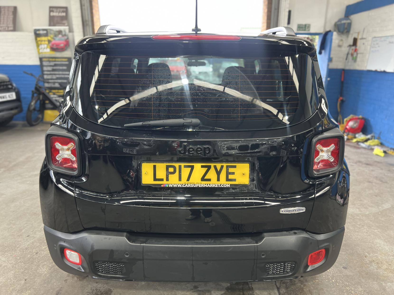 Jeep Renegade - Image 3