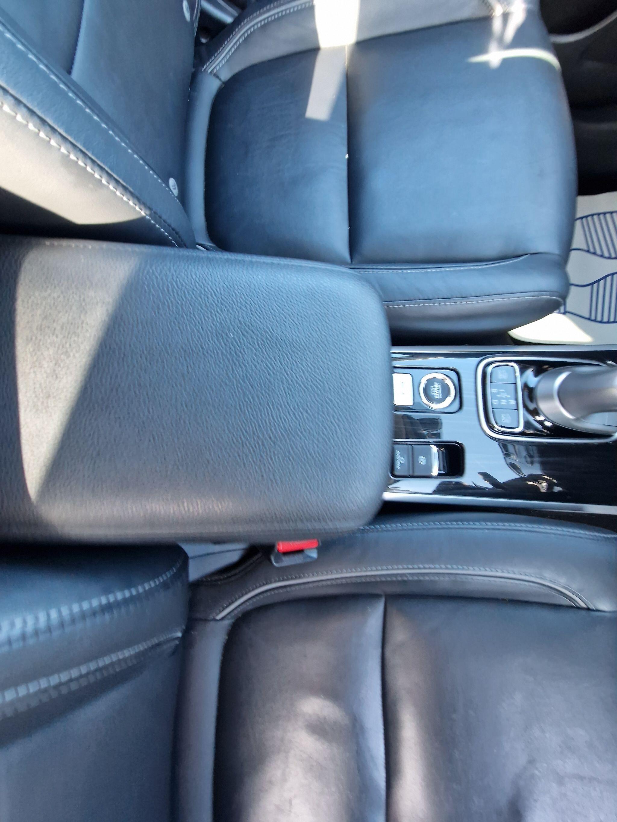 Mitsubishi Outlander - Image 30