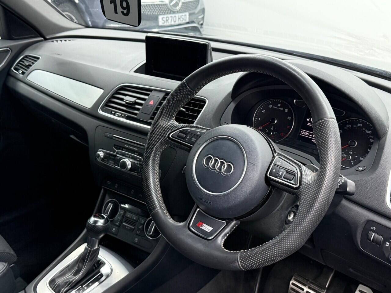 Audi Q3 - Image 16
