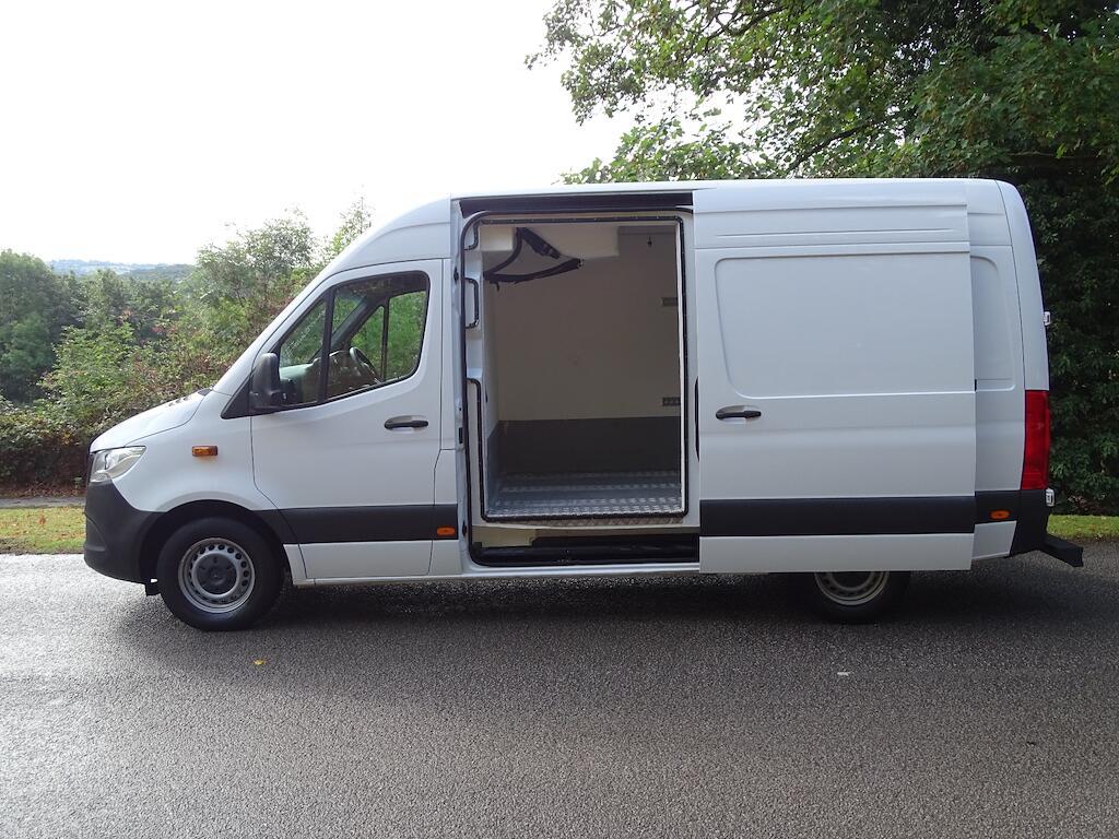 Mercedes Sprinter - Image 7