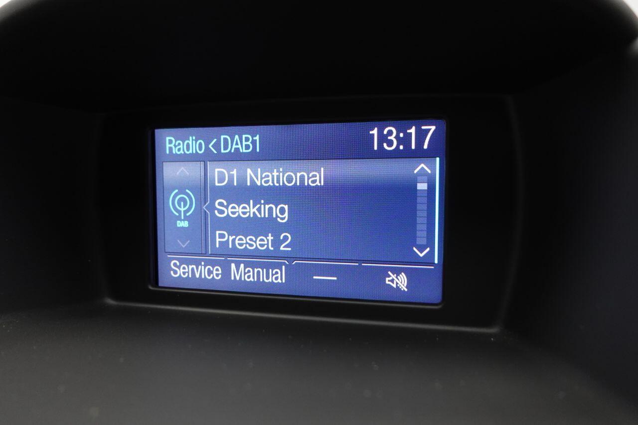 Ford Fiesta - Image 23