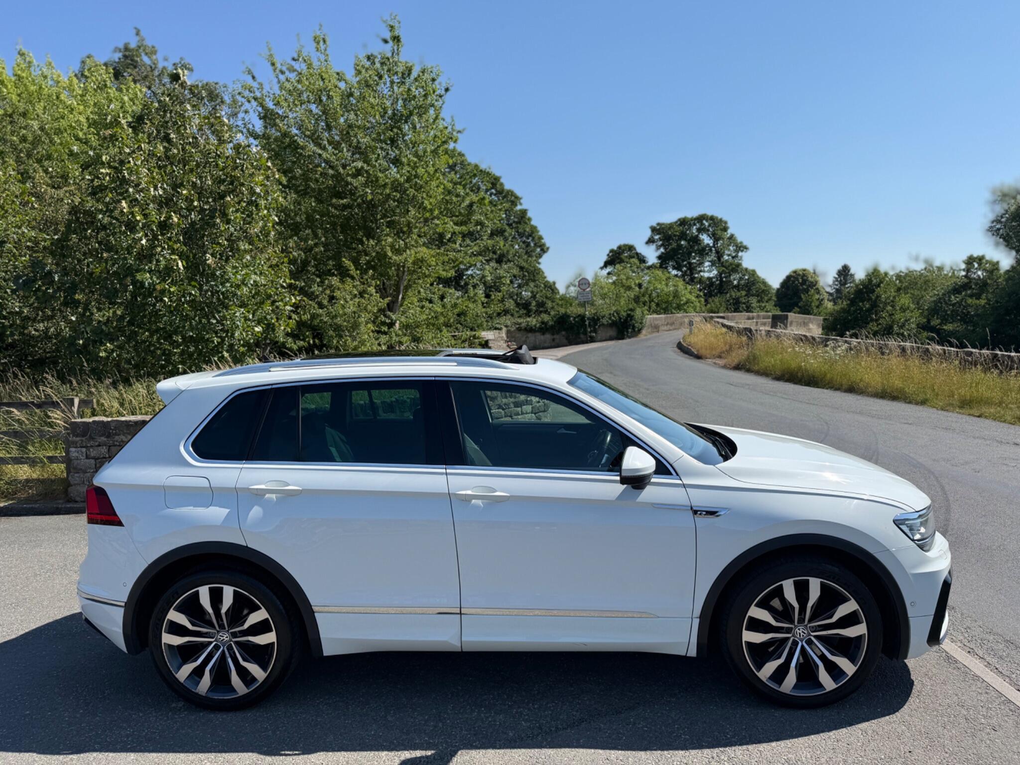 Volkswagen Tiguan - Image 2