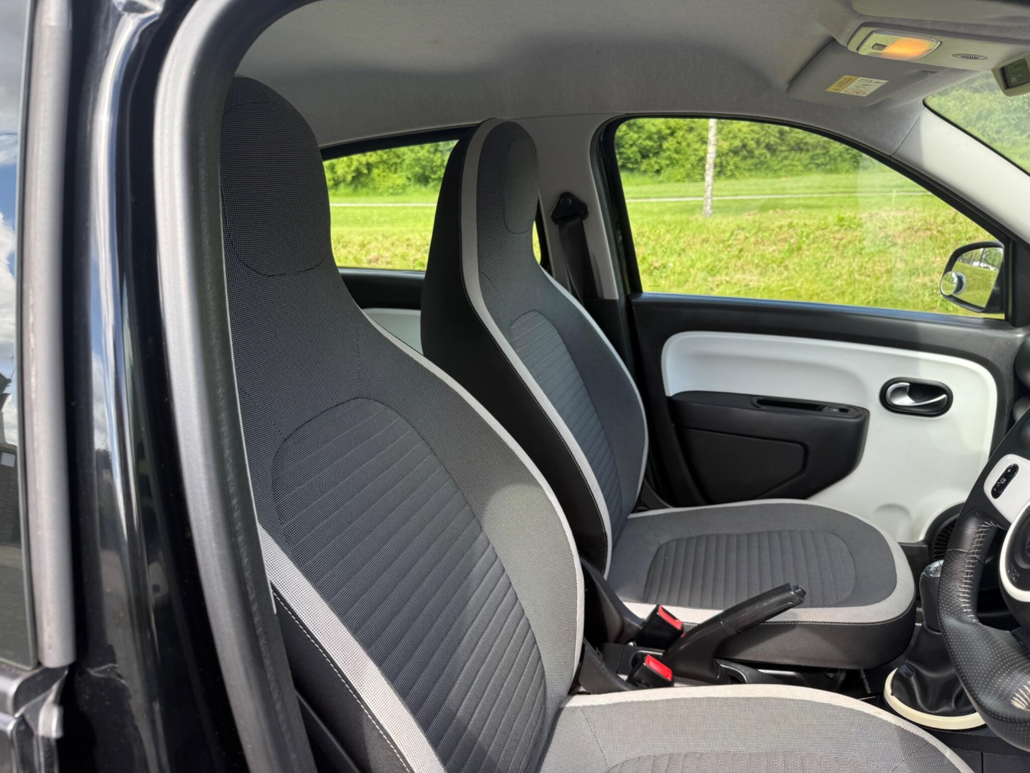 Renault Twingo - Image 12