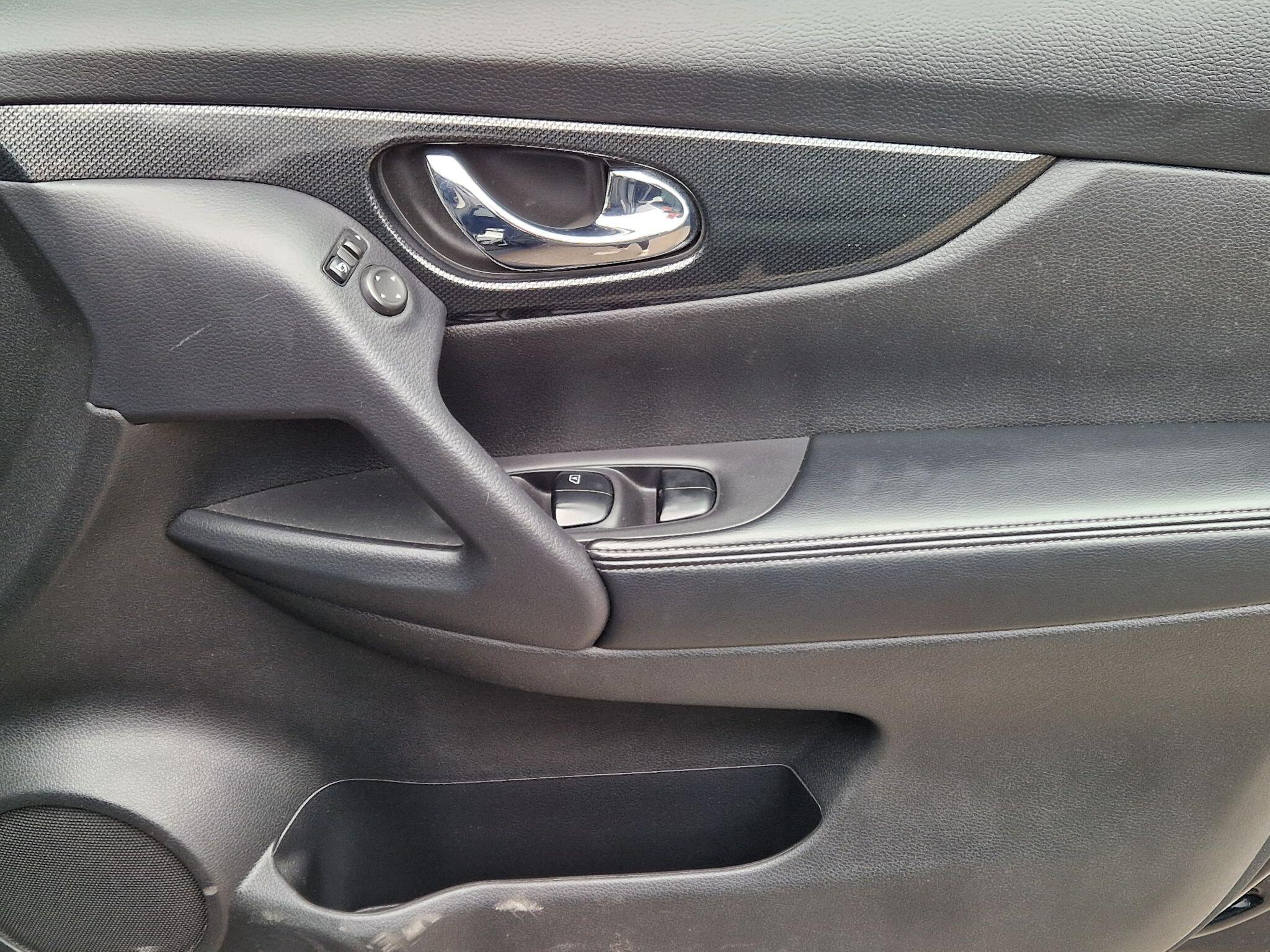 Nissan X-Trail - Image 31