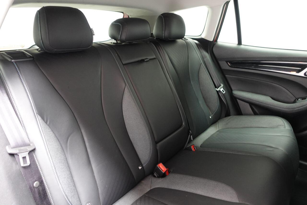 MG MG5 - Image 19
