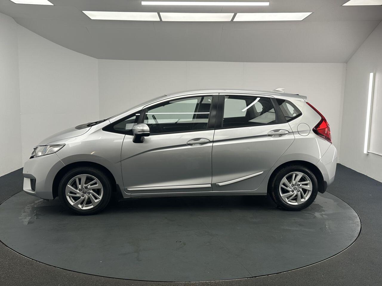 Honda Jazz - Image 8