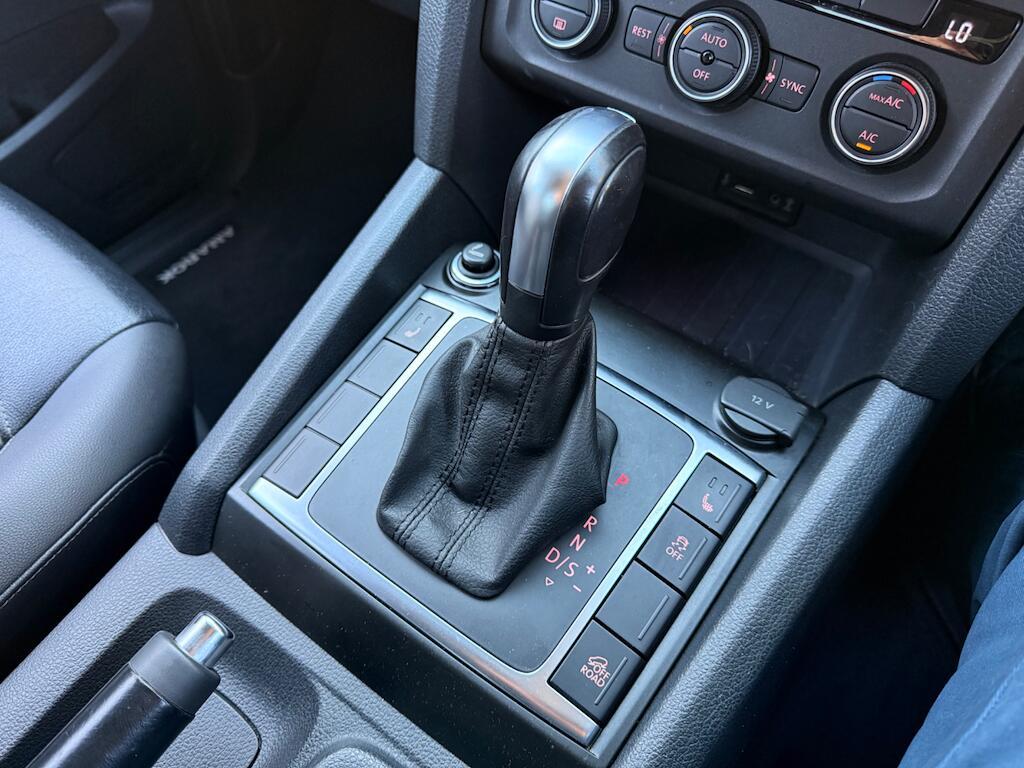 Volkswagen Amarok - Image 42