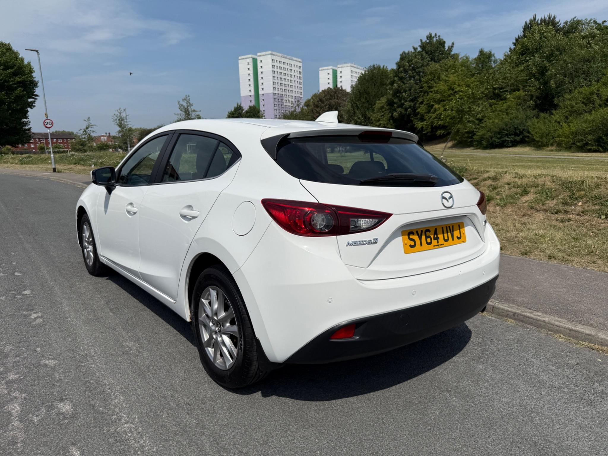 Mazda MAZDA3 - Image 7