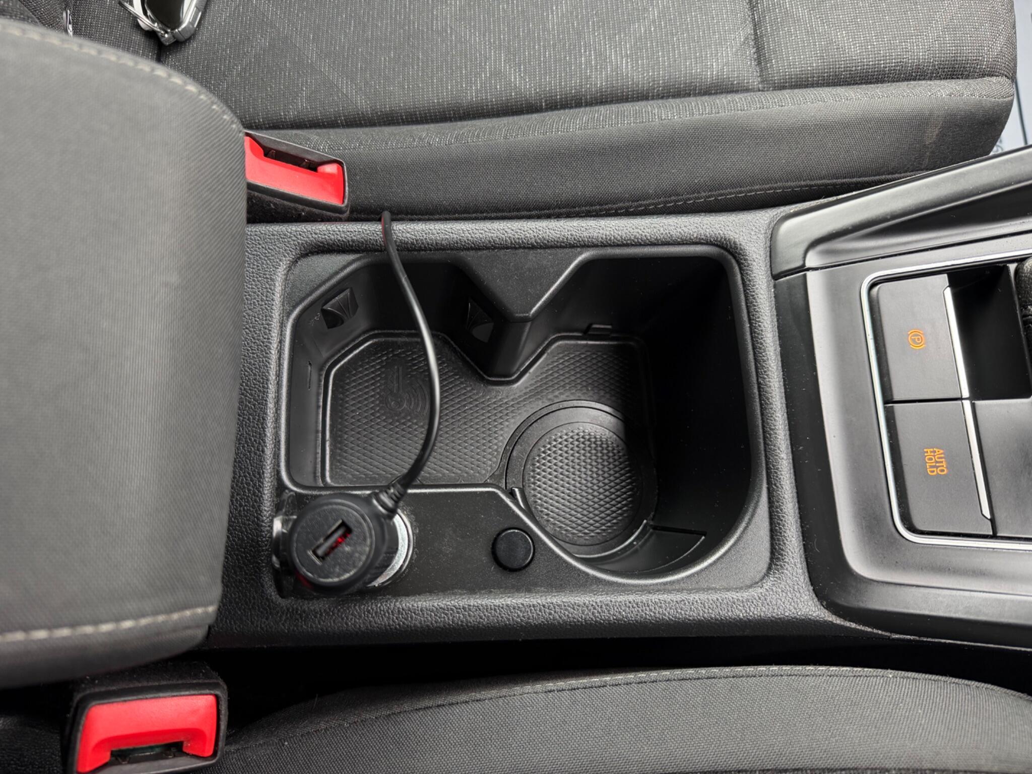 Volkswagen Golf - Image 68