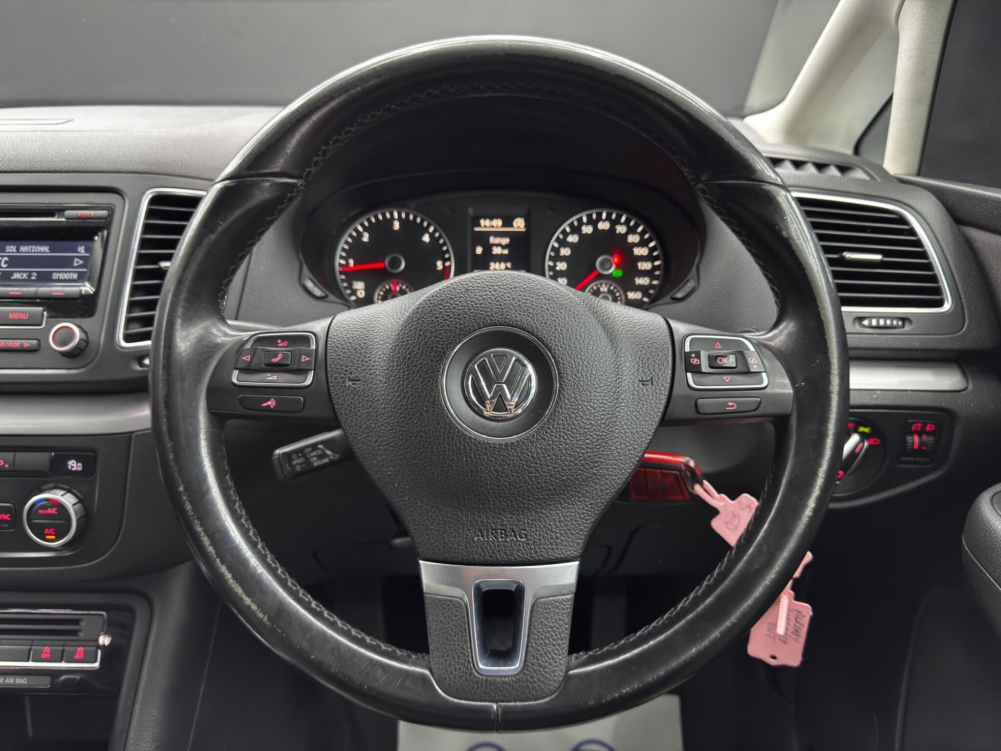 Volkswagen Sharan - Image 20