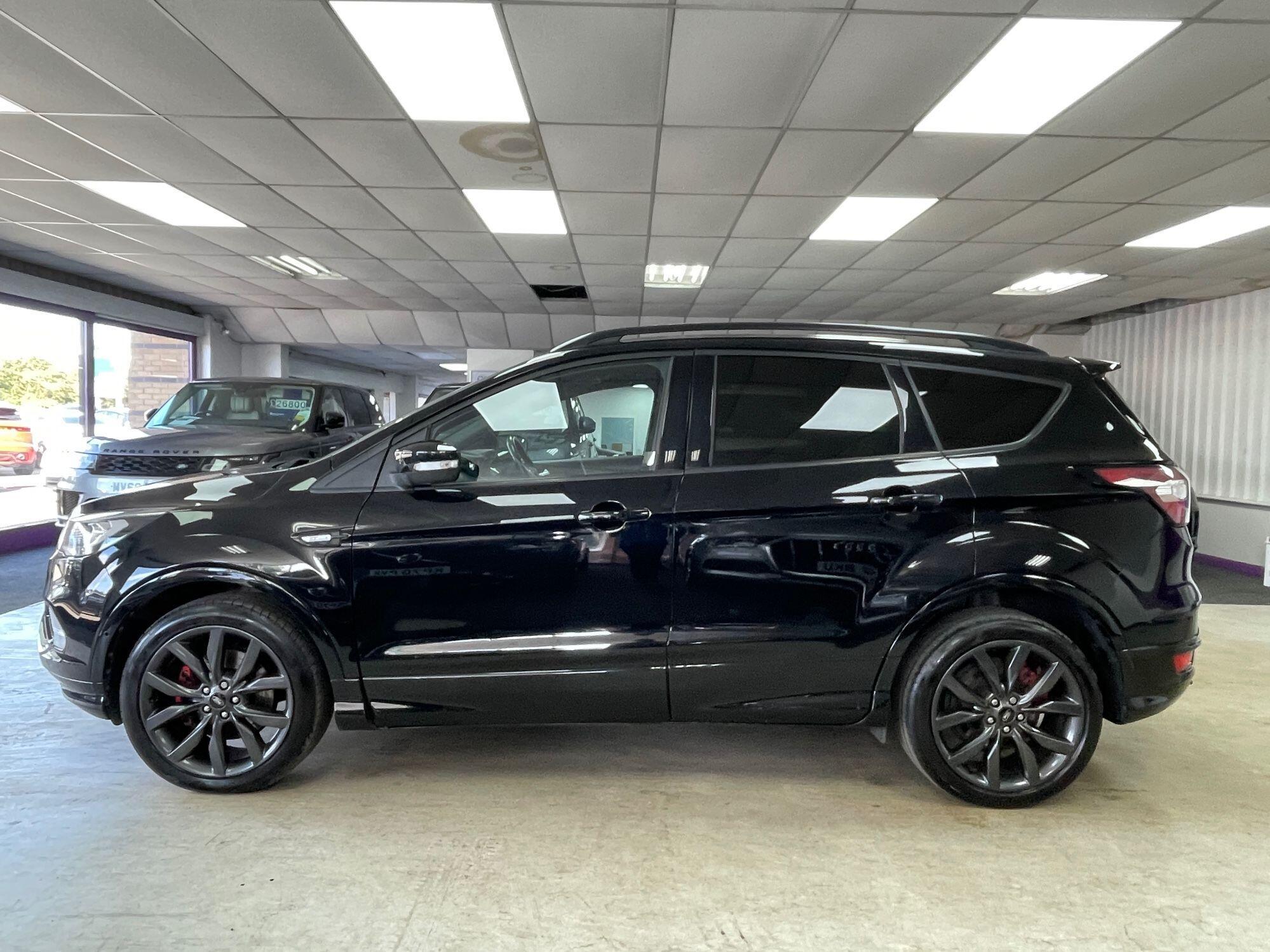 Ford Kuga - Image 11