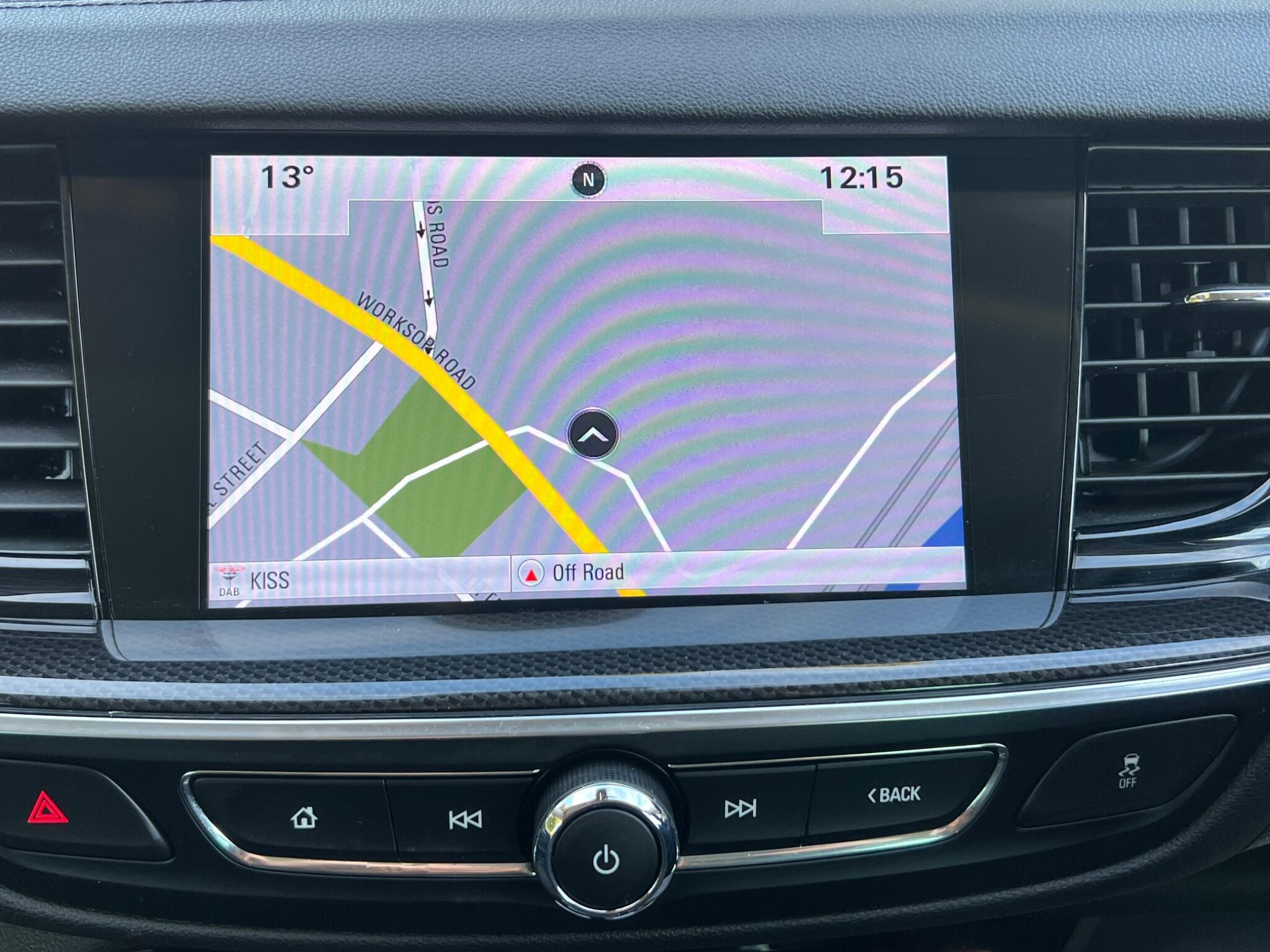 Vauxhall Insignia - Image 18