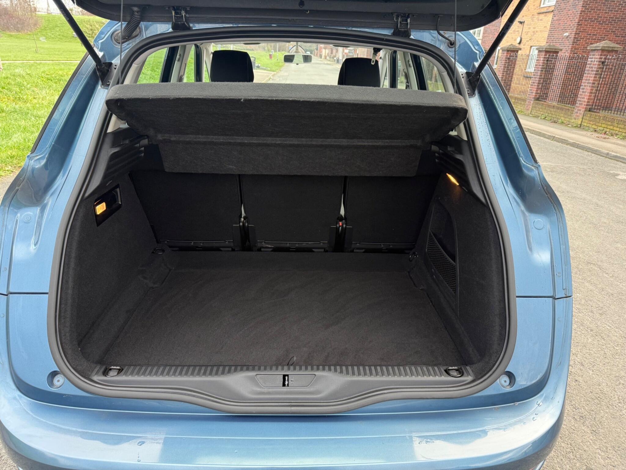 Citroen C4 Picasso - Image 15