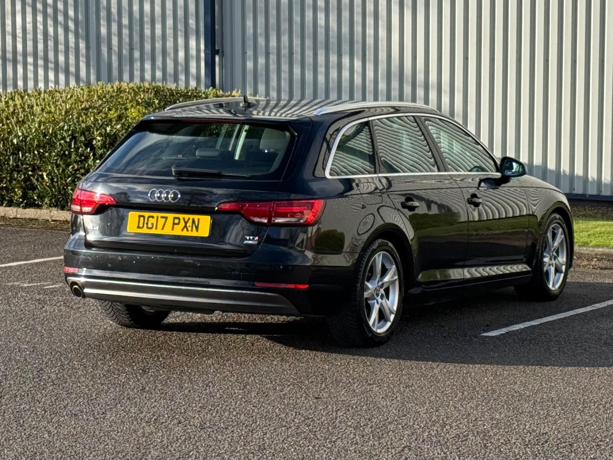 Audi A4 Avant - Image 15