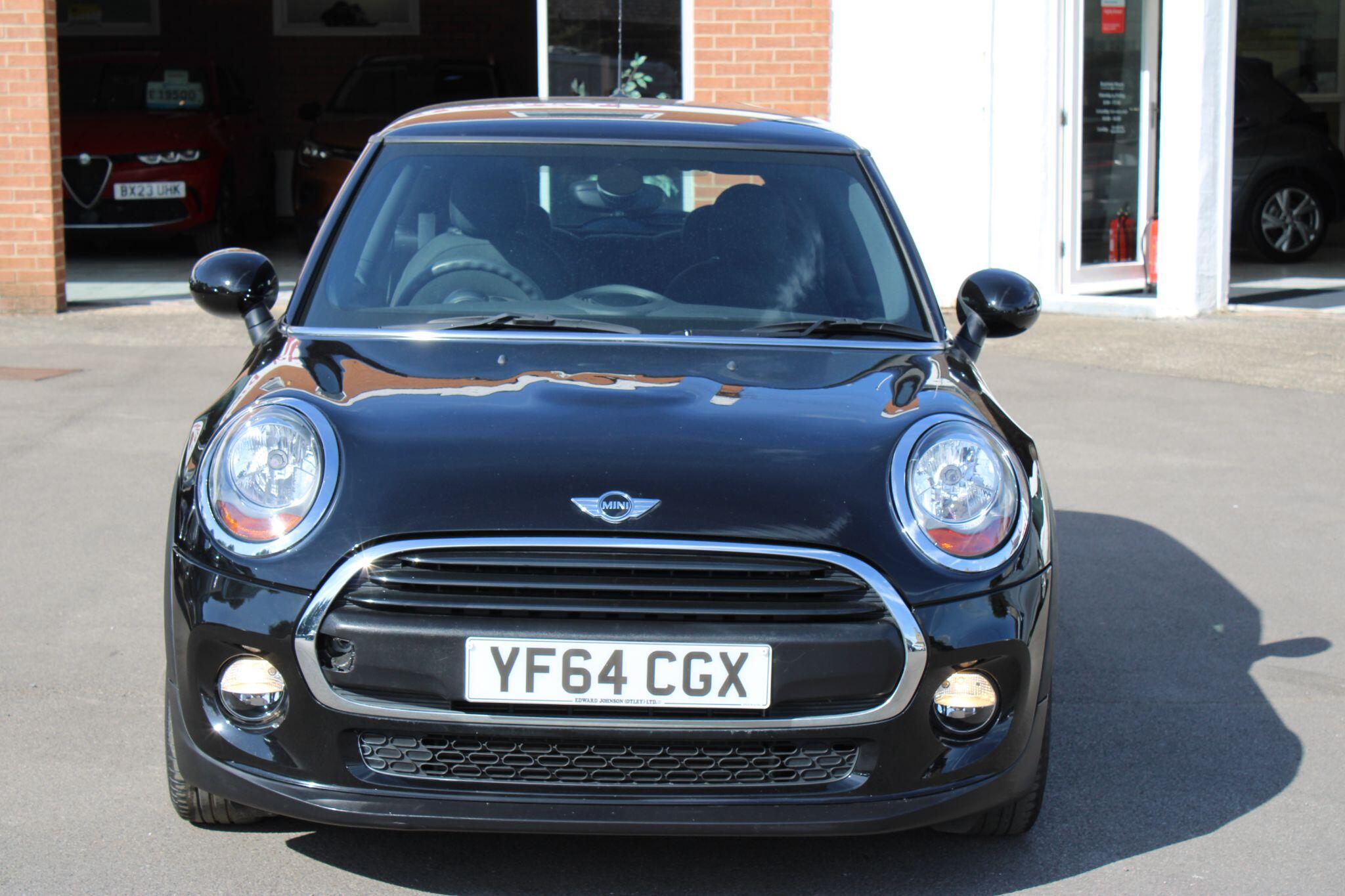 MINI Hatch - Image 3