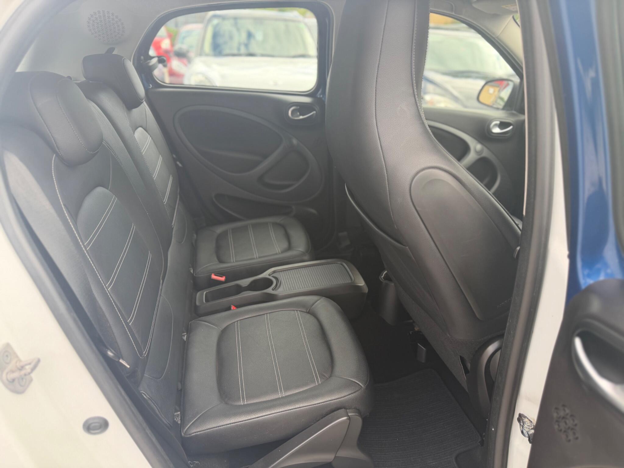 Smart Forfour - Image 24