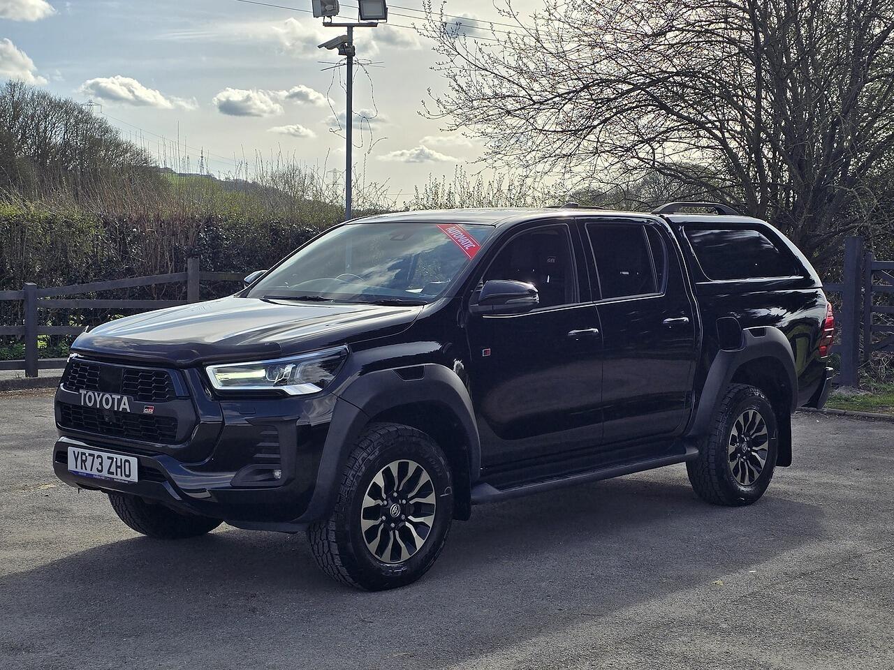 Toyota Hilux - Image 25