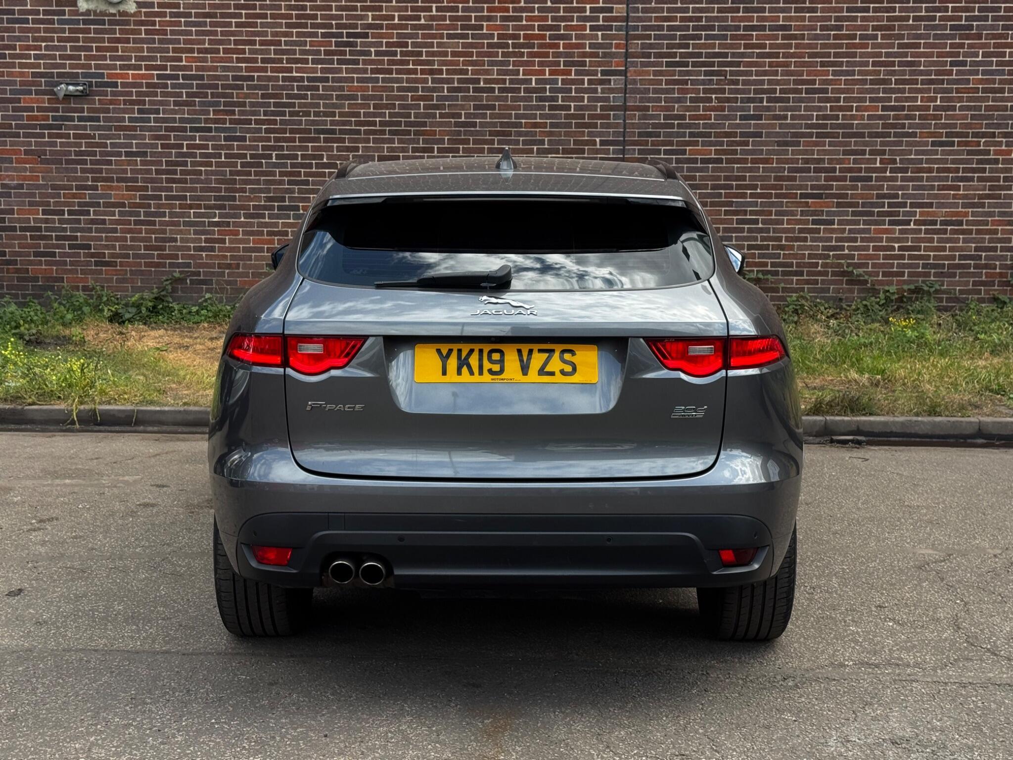 Jaguar F-Pace - Image 5