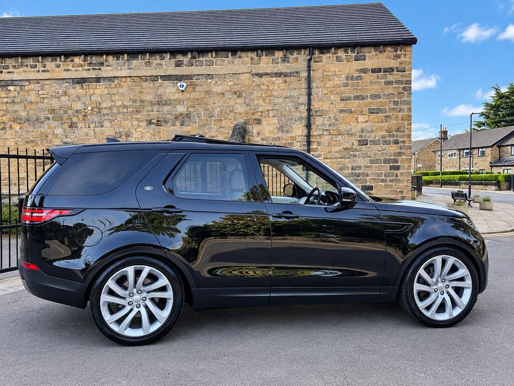Land Rover Discovery - Image 8