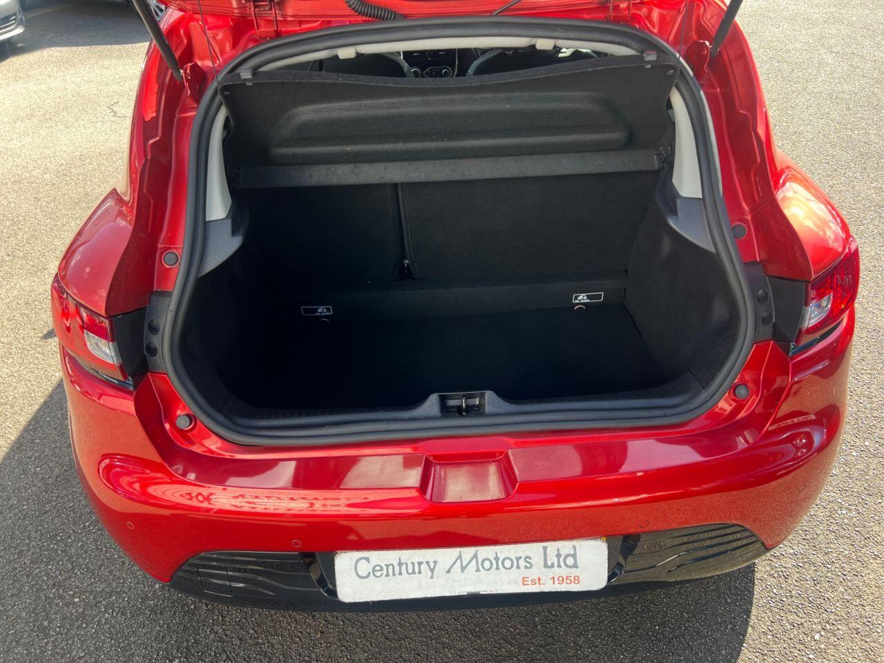 Renault Clio - Image 6