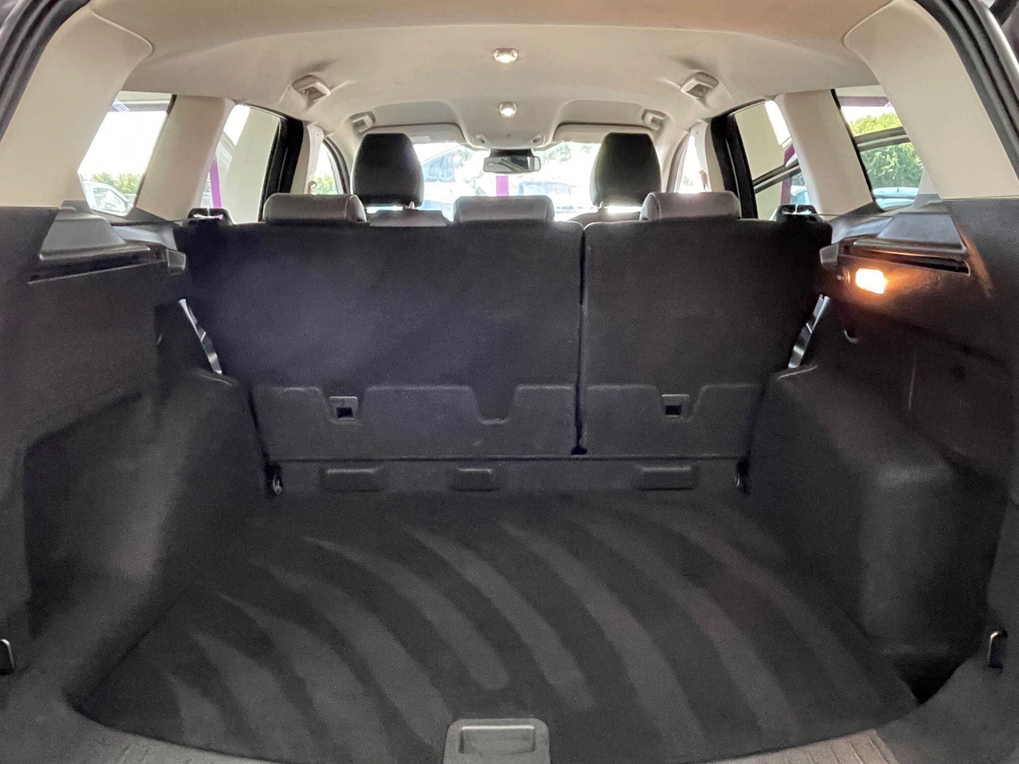 Ford Kuga - Image 19