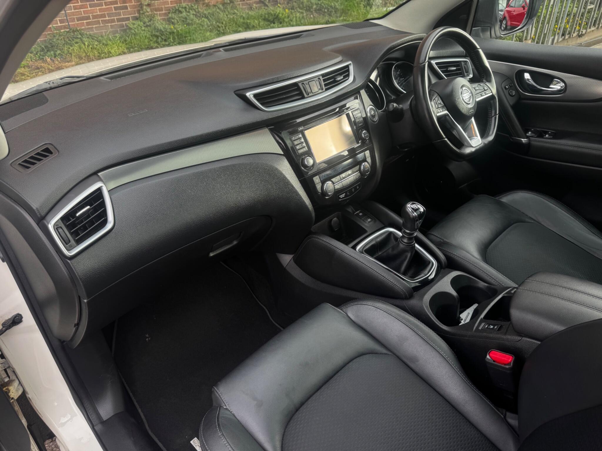 Nissan Qashqai - Image 18