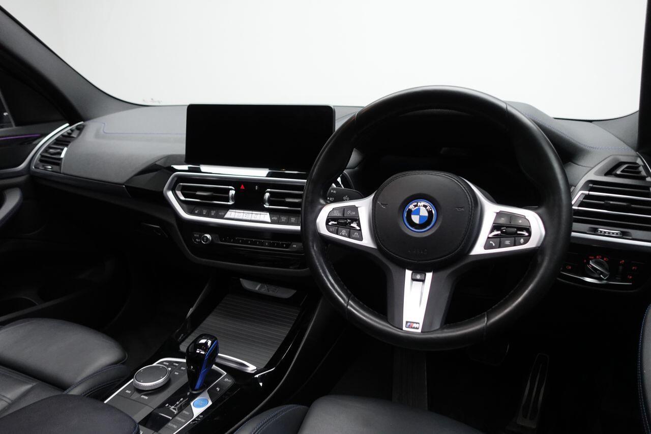 BMW iX3 - Image 15